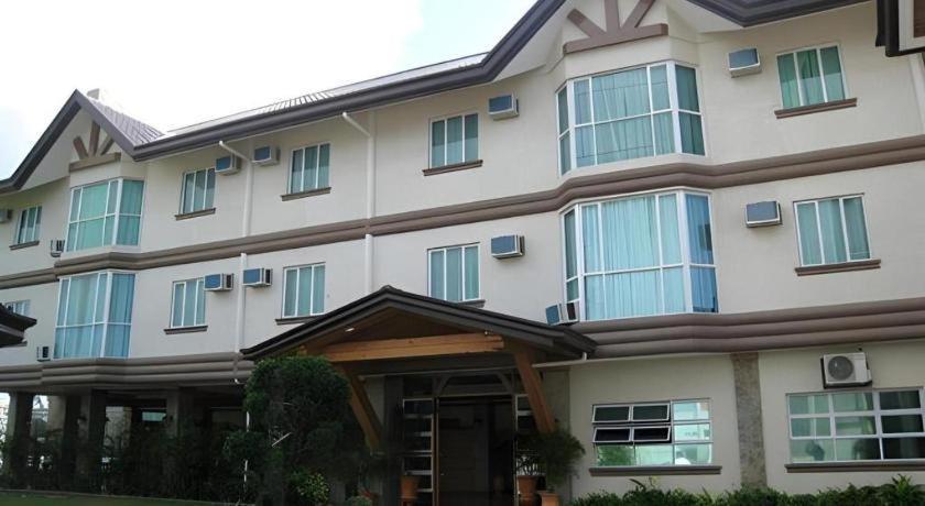 Chocolate And Berries Hotel Baliuag Zewnętrze zdjęcie