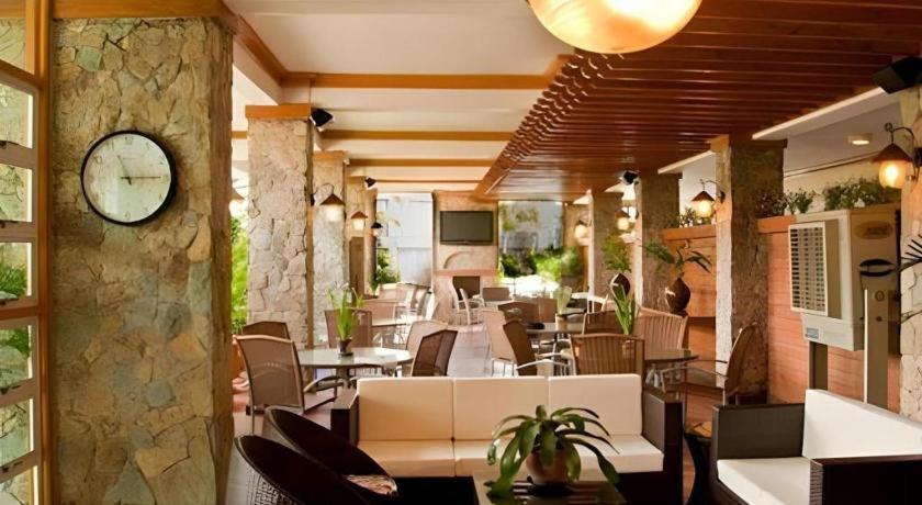 Chocolate And Berries Hotel Baliuag Zewnętrze zdjęcie